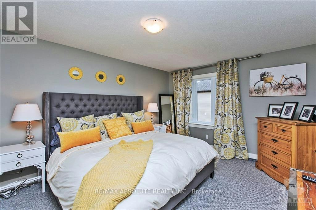 159 Woodhurst Crescent, Ottawa, ON, K2S 0T4 - 14