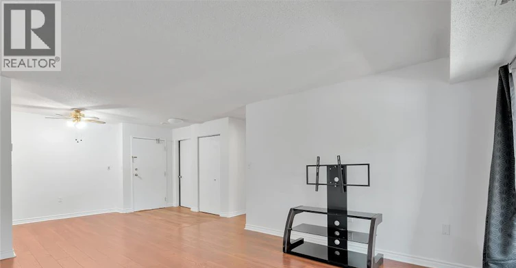 317-3000 Sandwich, Windsor, ON, N9C 4G3 - 11