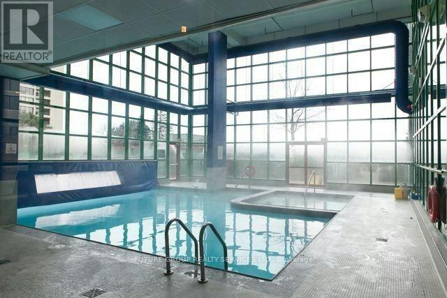 2409-77 Harbour Square, Toronto, ON, M5J 2S2 - 15