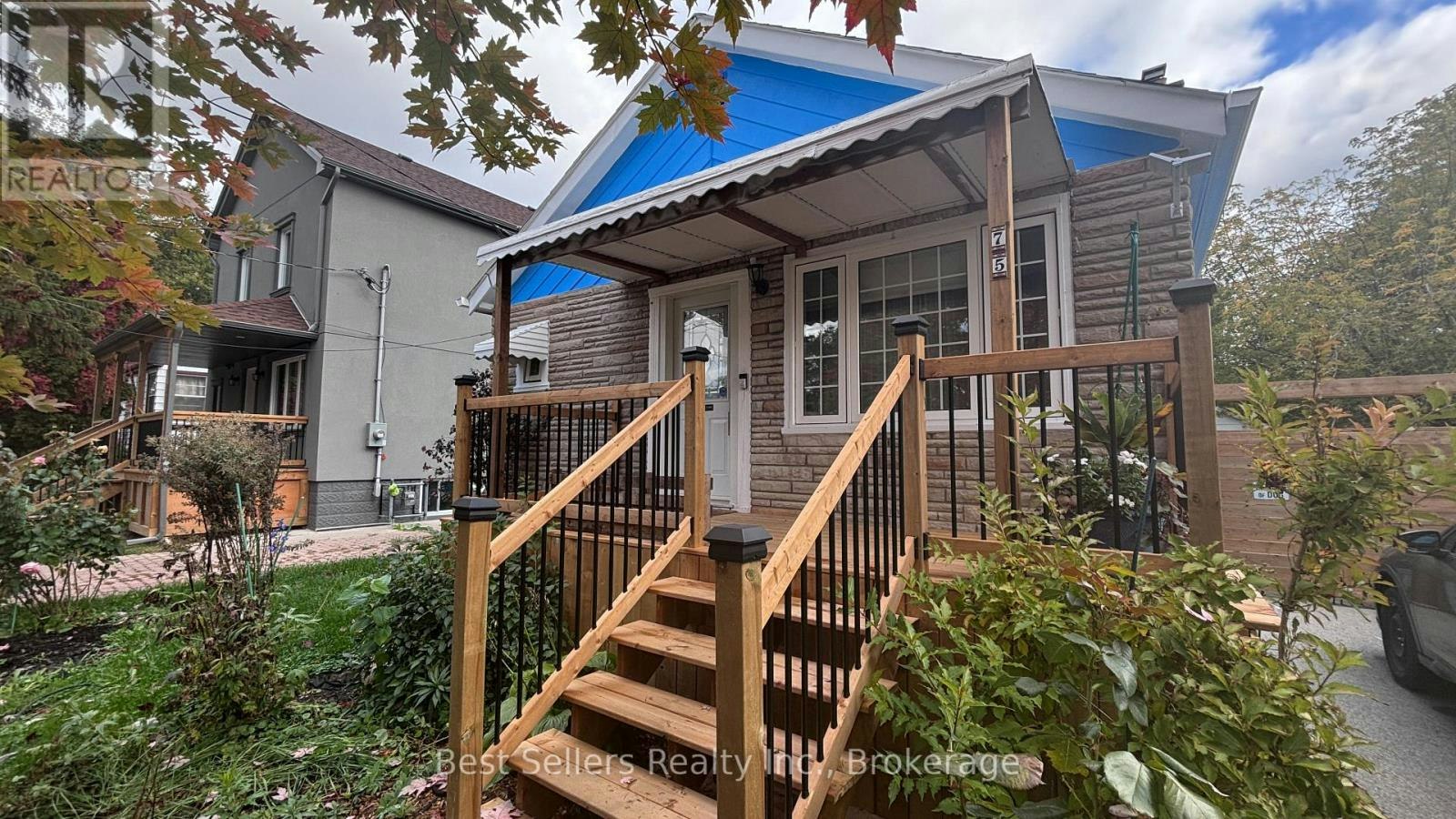 MAIN-75 Vanbrugh Avenue, Toronto, ON, M1N 3T1