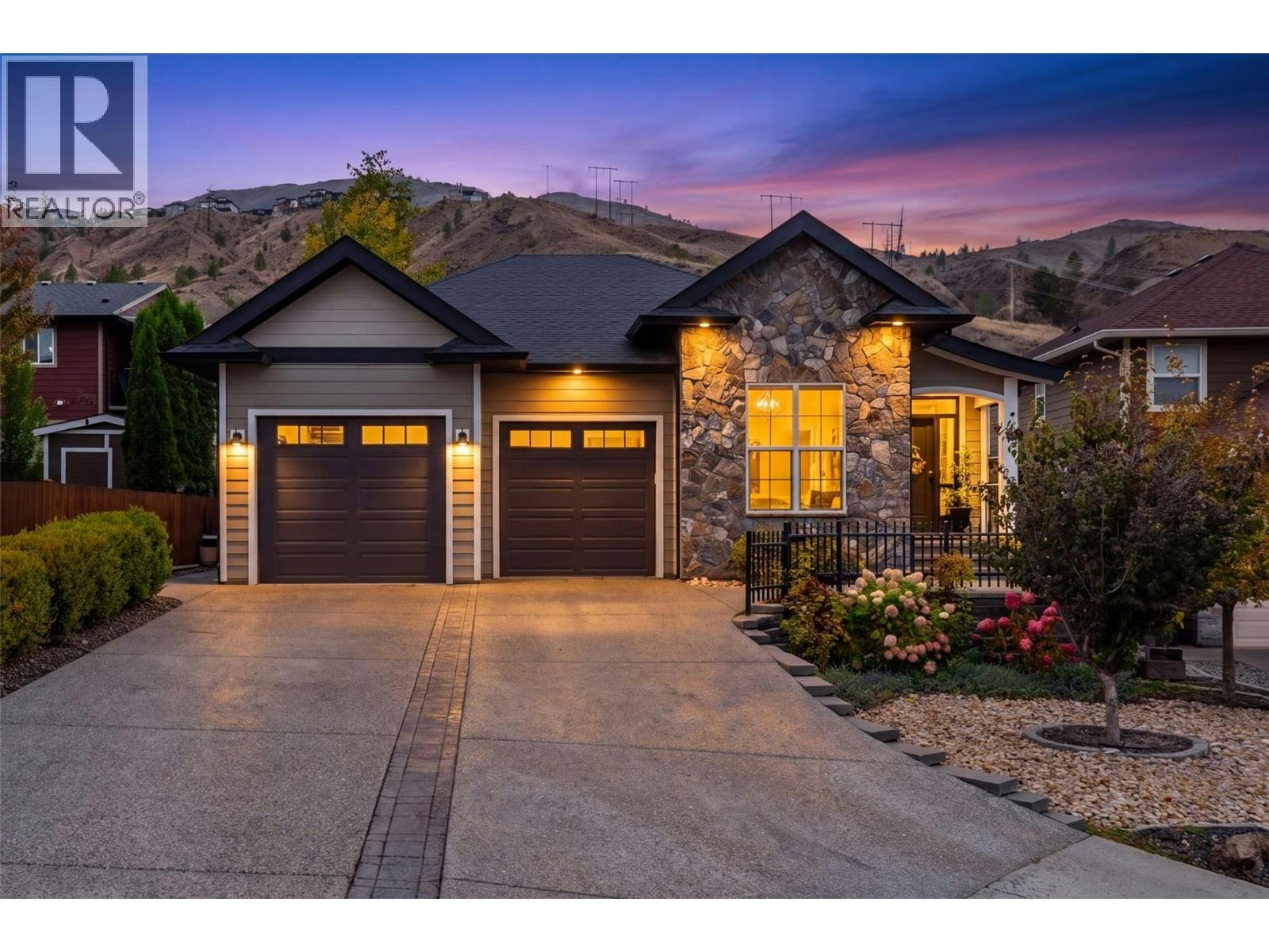 810 Woodrush Court, Kamloops, BC, V2B 6E6