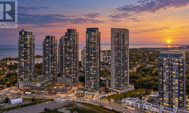 1807-10 Park Lawn Road