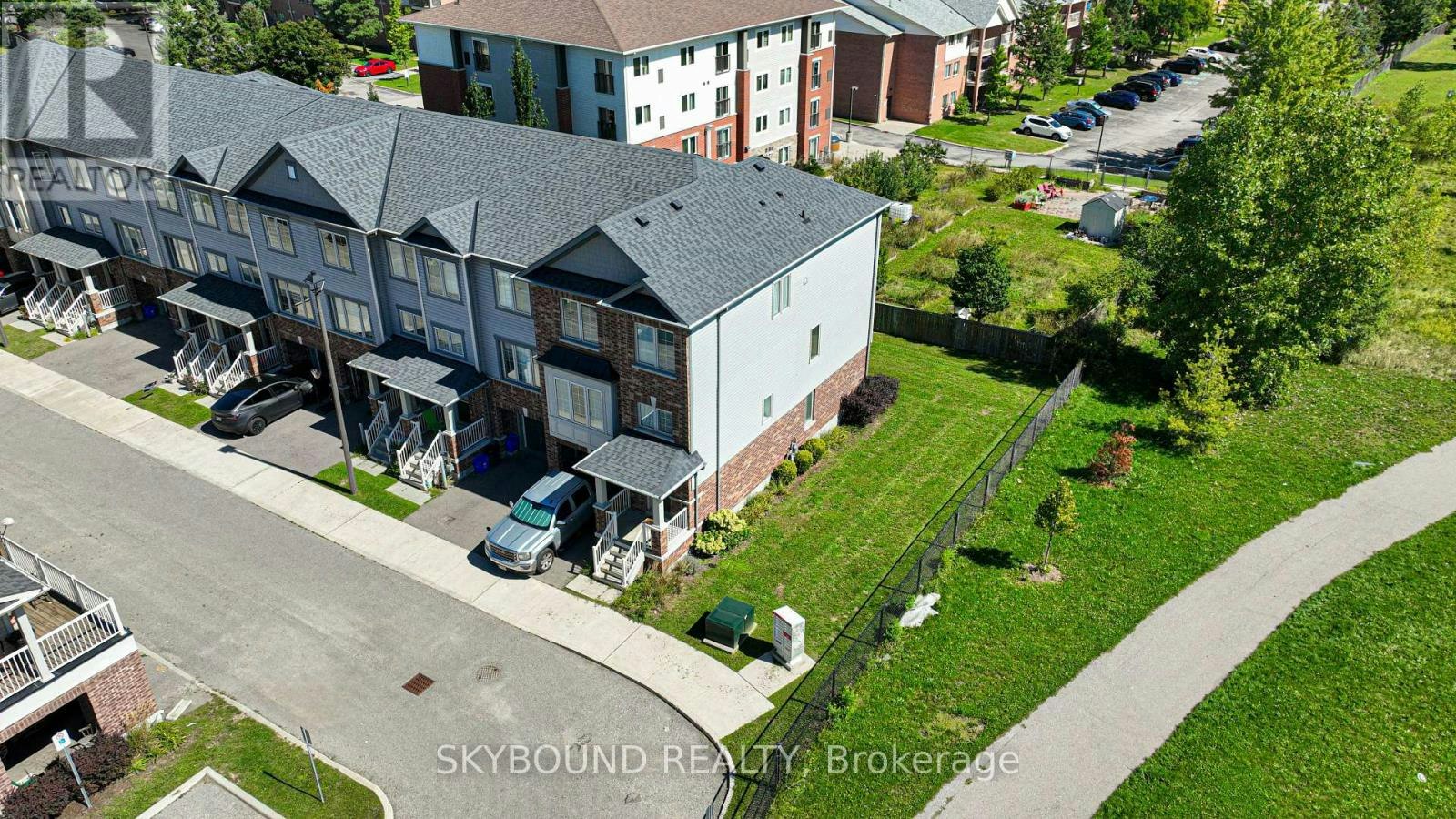 8-395 Linden Drive, Cambridge, ON, N3H 0C8
