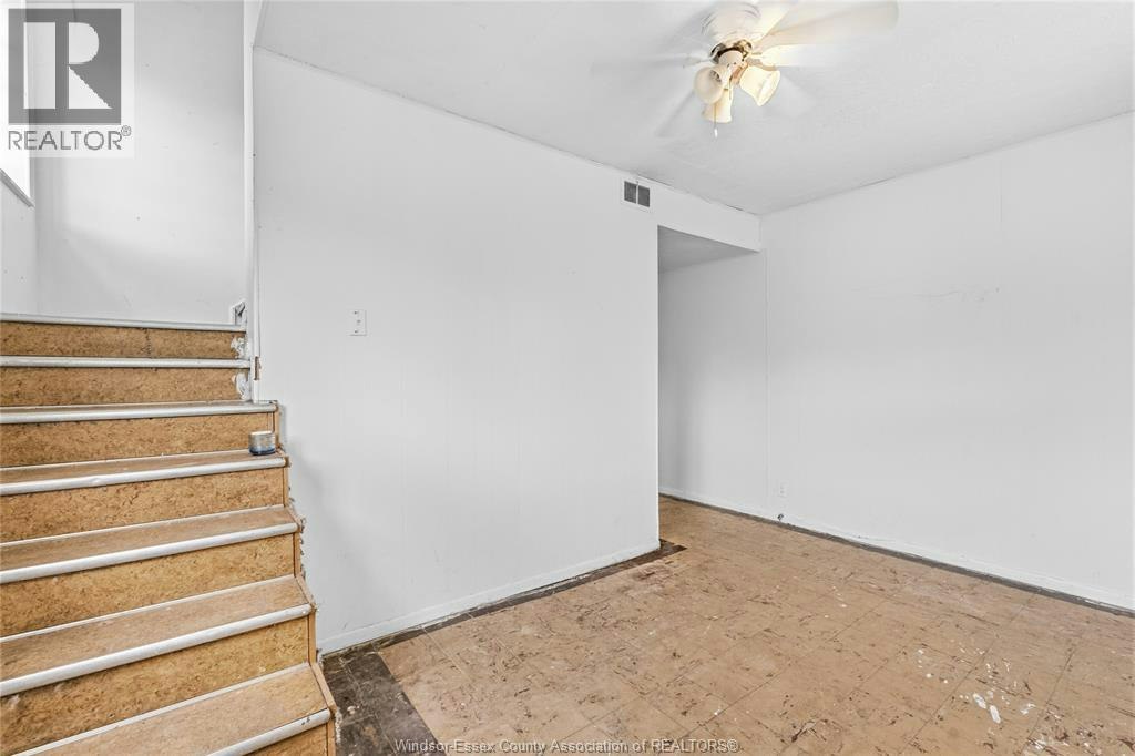 224 Lesperance, Tecumseh, ON, N8N 1W3 - 2