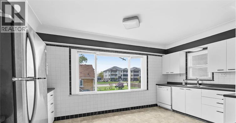 224 Lesperance, Tecumseh, ON, N8N 1W3 - 5