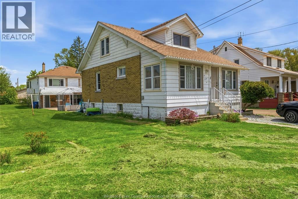 222 Lesperance, Tecumseh, ON, N8N 1W3 - 2