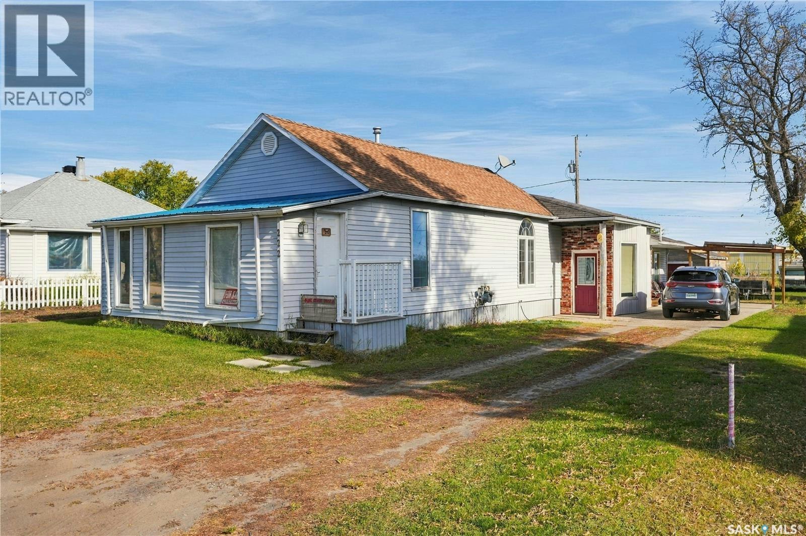 222 Williams Street, Radisson, SK, S0K 3L0