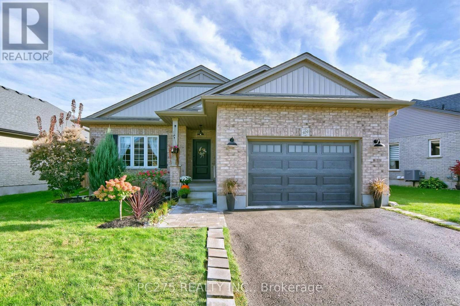 409 Beamish Street, Port Stanley, ON, N5L 0A7