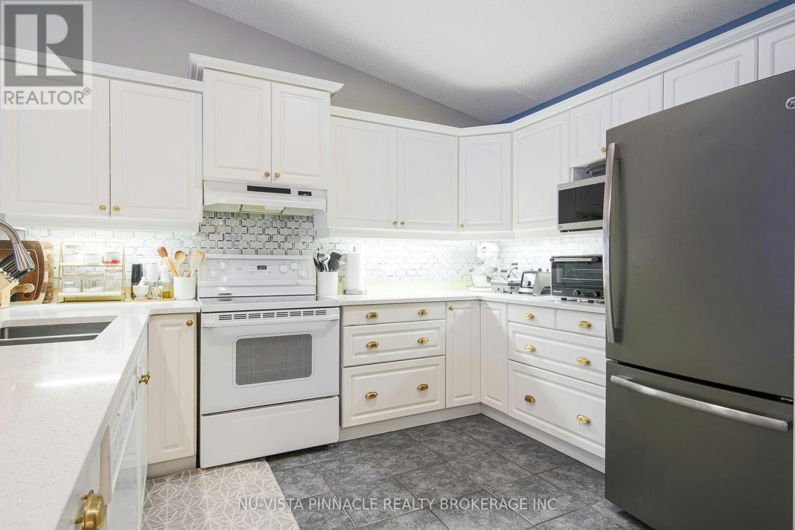 51-43 Capulet Walk, London, ON, N6H 5V5 - 4