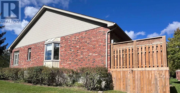 7-400 Ambleside Drive, London, ON, N6G 4Y7 - 3