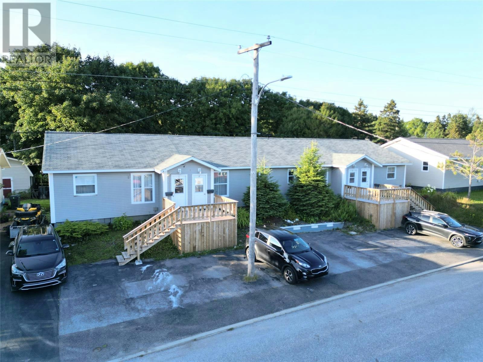 41 Pleasant Avenue, Stephenville, NL, A2N 1R9