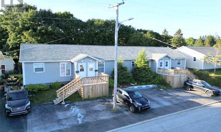 41 Pleasant Avenue