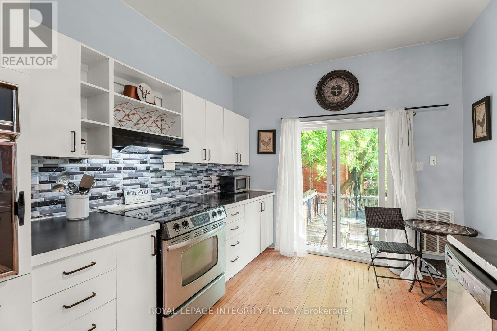 1-339 Chapel Street, Ottawa, ON, K1N 7Z5 - 14