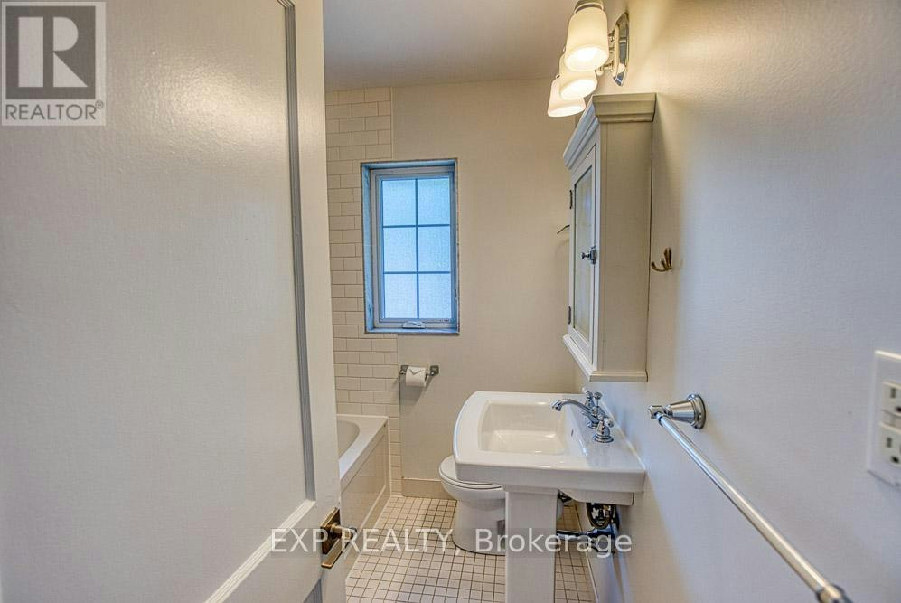 413 Holland Avenue, Ottawa, ON, K1Y 0Z3 - 38