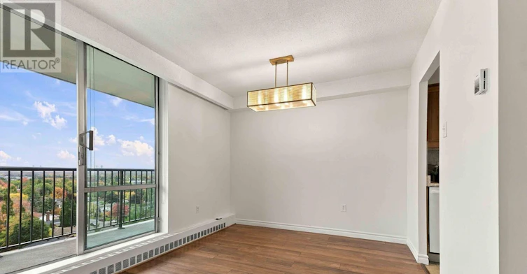 1007-2400 Virginia Drive, Ottawa, ON, K1H 8L3 - 12