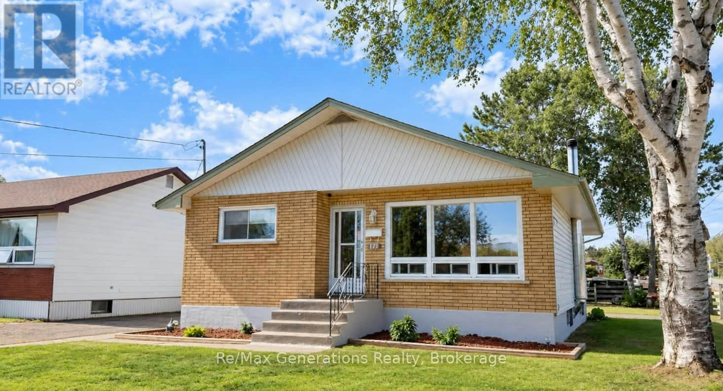 177 Matthews Street, Thunder Bay, ON, P7A 3K8