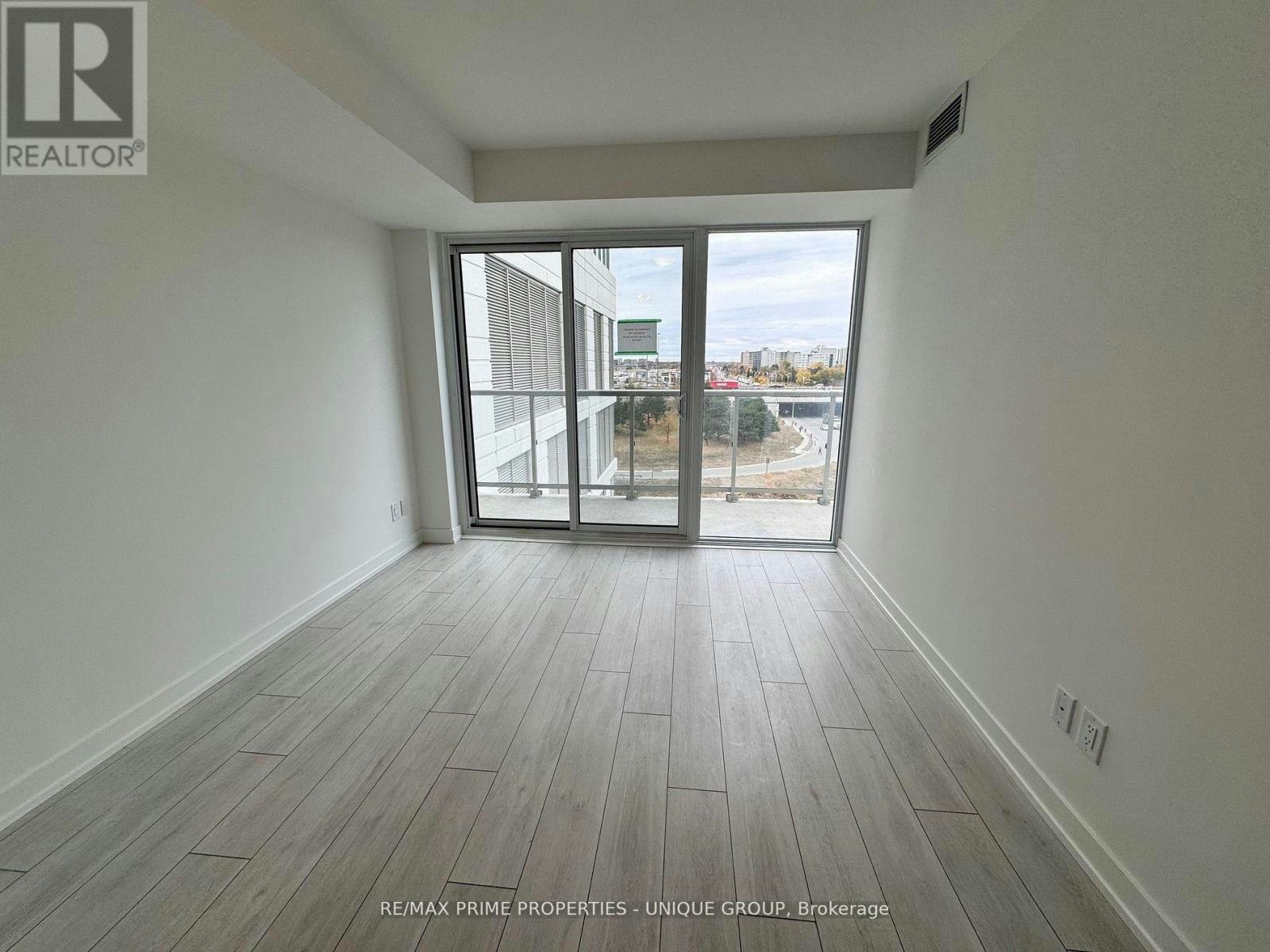 701-2033 Kennedy Road, Toronto, ON, M1T 0V9 - 5