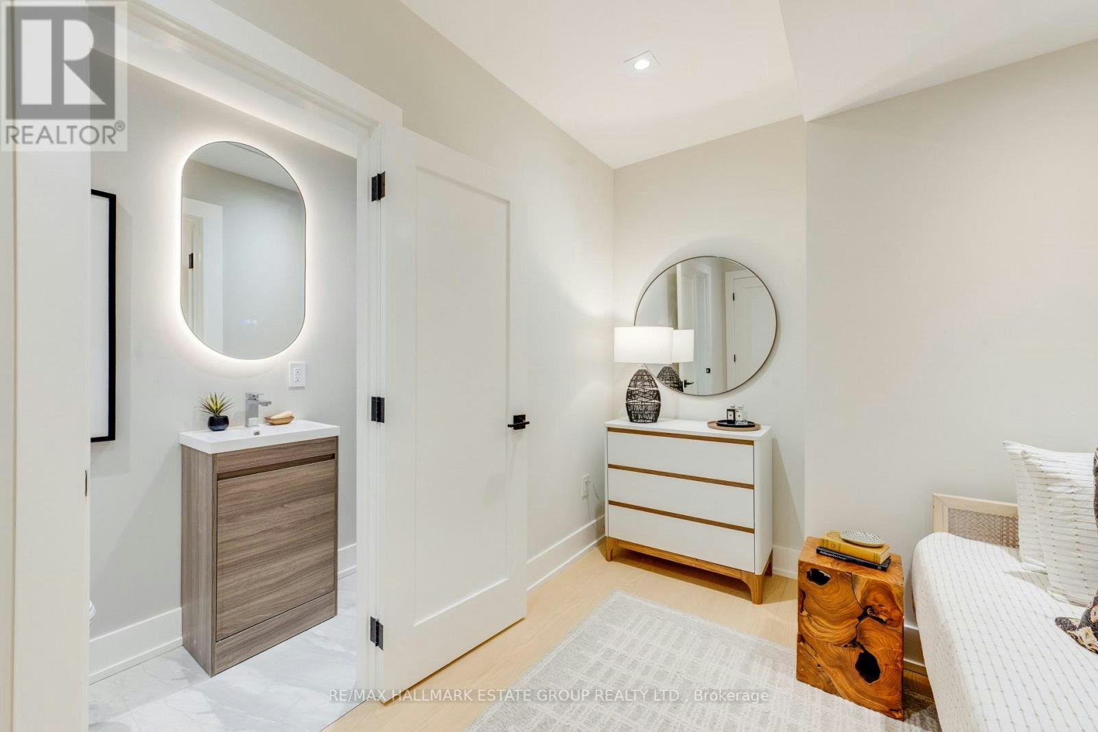 1 Haig Avenue, Toronto, ON, M1N 2W2 - 8
