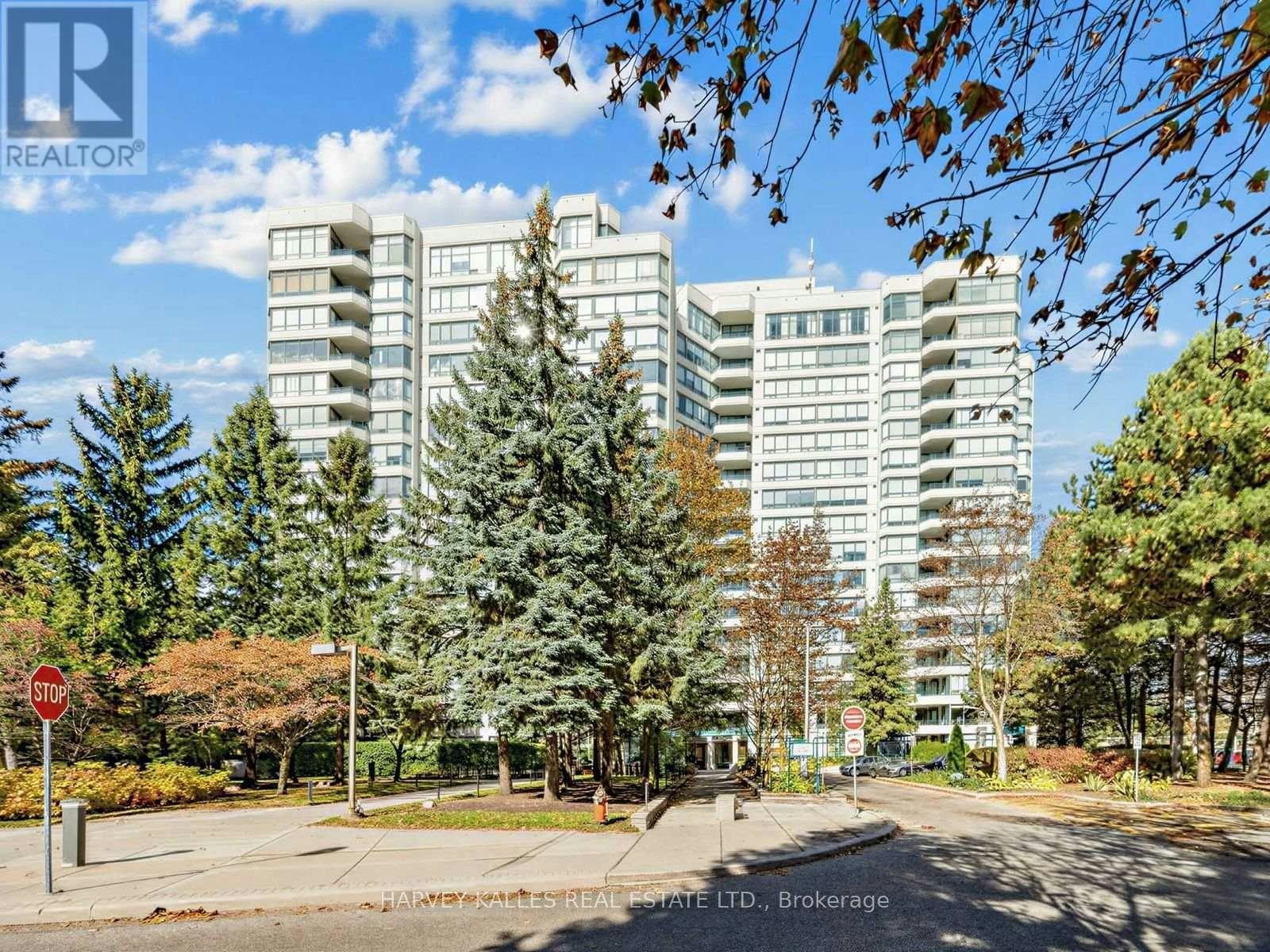 707-120 Promenade Circle, Vaughan, ON, L4J 7W9