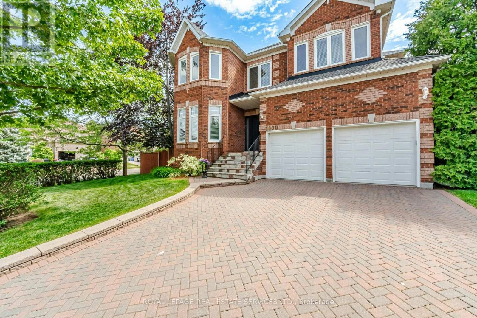 1600 Glenvista Drive, Oakville, ON, L6H 6E9