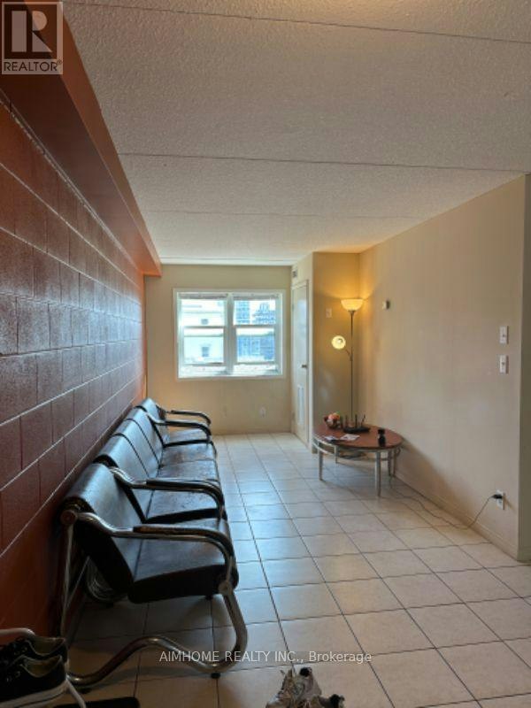 403-261 Lester Street, Waterloo, ON, N2L 3W6 - 4
