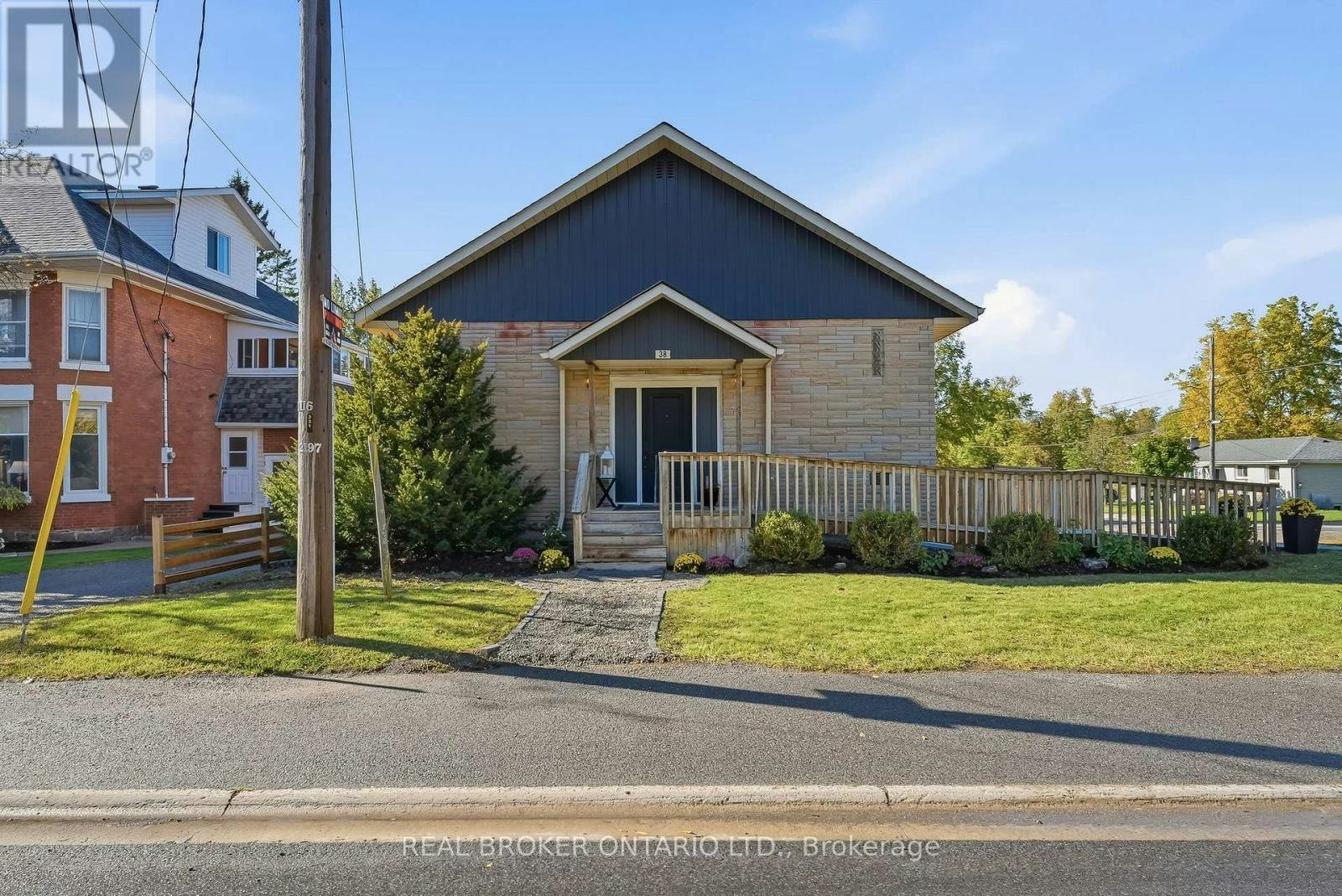 38 Queen Street, Asphodel-Norwood, ON, K0L 2V0