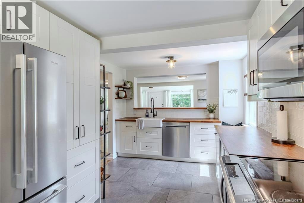 35 Central Avenue, Grand Bay-Westfield, NB, E5K 2M5 - 5