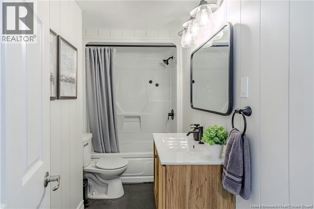 35 Central Avenue, Grand Bay-Westfield, NB, E5K 2M5 - 13