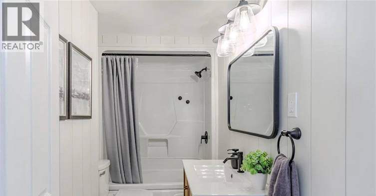 35 Central Avenue, Grand Bay-Westfield, NB, E5K 2M5 - 13
