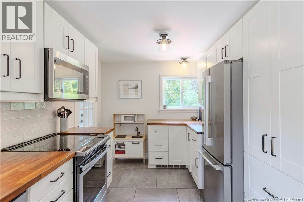 35 Central Avenue, Grand Bay-Westfield, NB, E5K 2M5 - 4