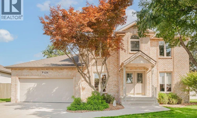 128 Pheasant Run Drive