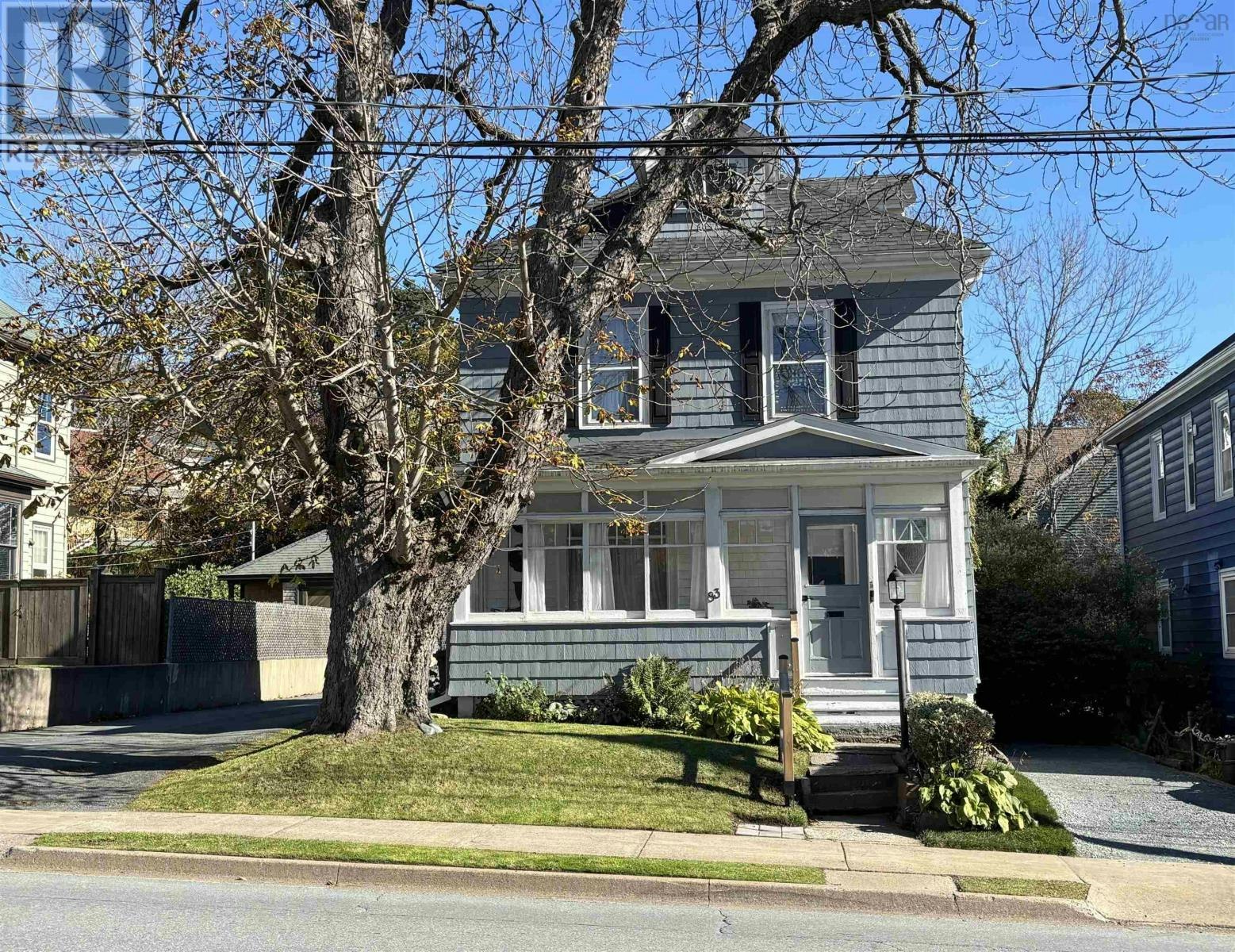 83 Prince Albert Road, Dartmouth, NS, B2Y 1M1