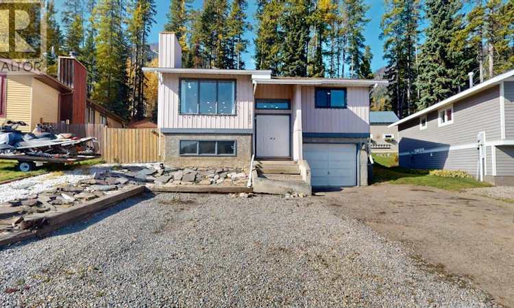 1237 Pinyon Road
