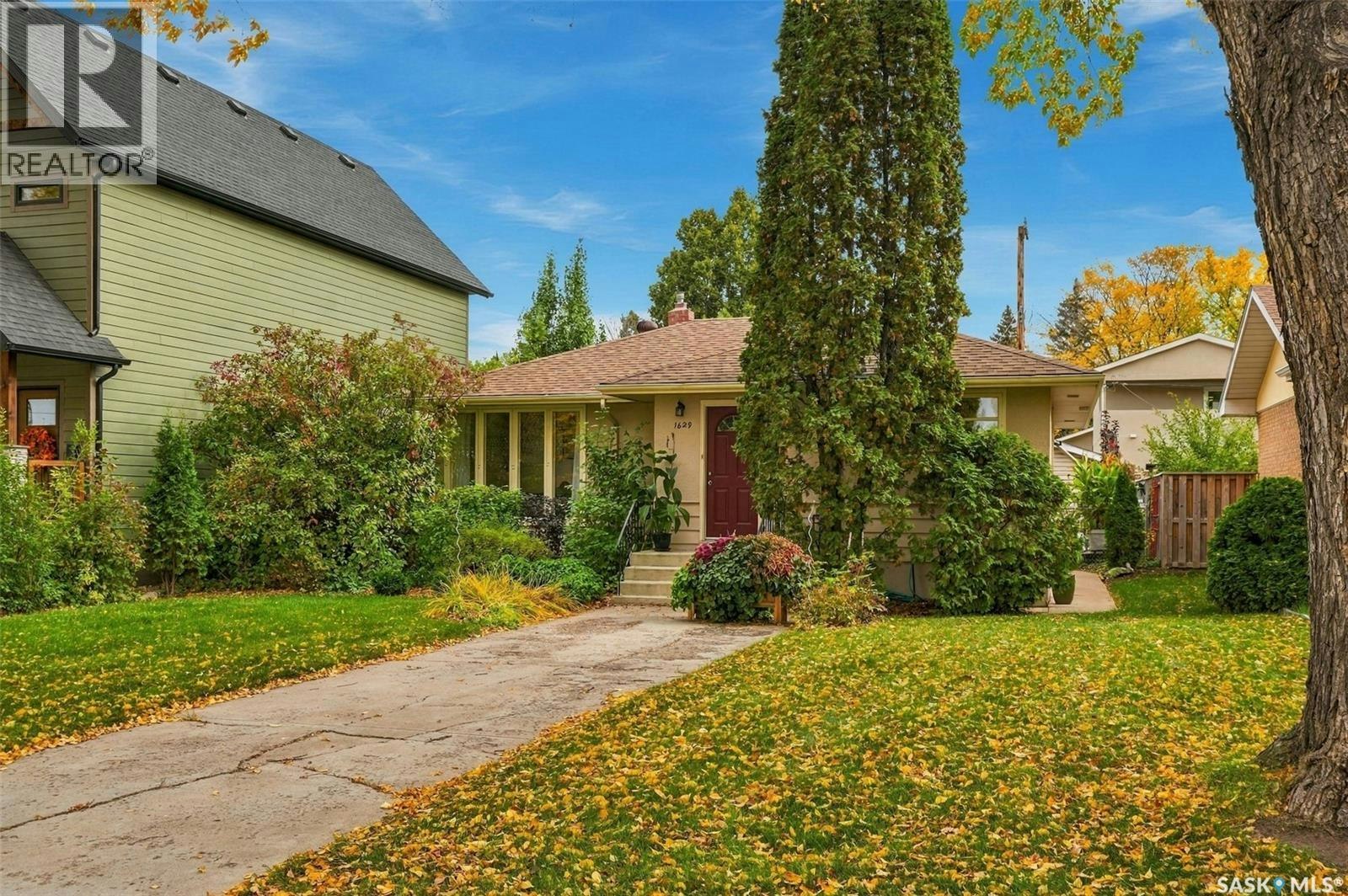 1629 Cairns Avenue, Saskatoon, SK, S7H 2H7