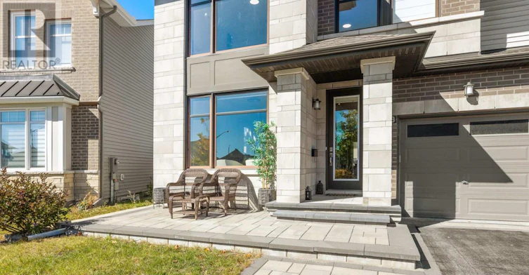 513 Amulet Grove, Ottawa, ON, K1X 0B1 - 2