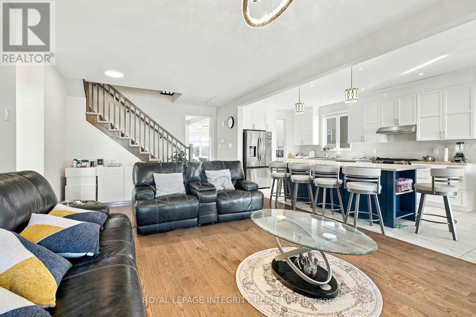 513 Amulet Grove, Ottawa, ON, K1X 0B1 - 6