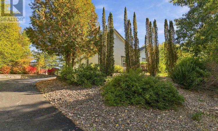 44 Brackstone Court