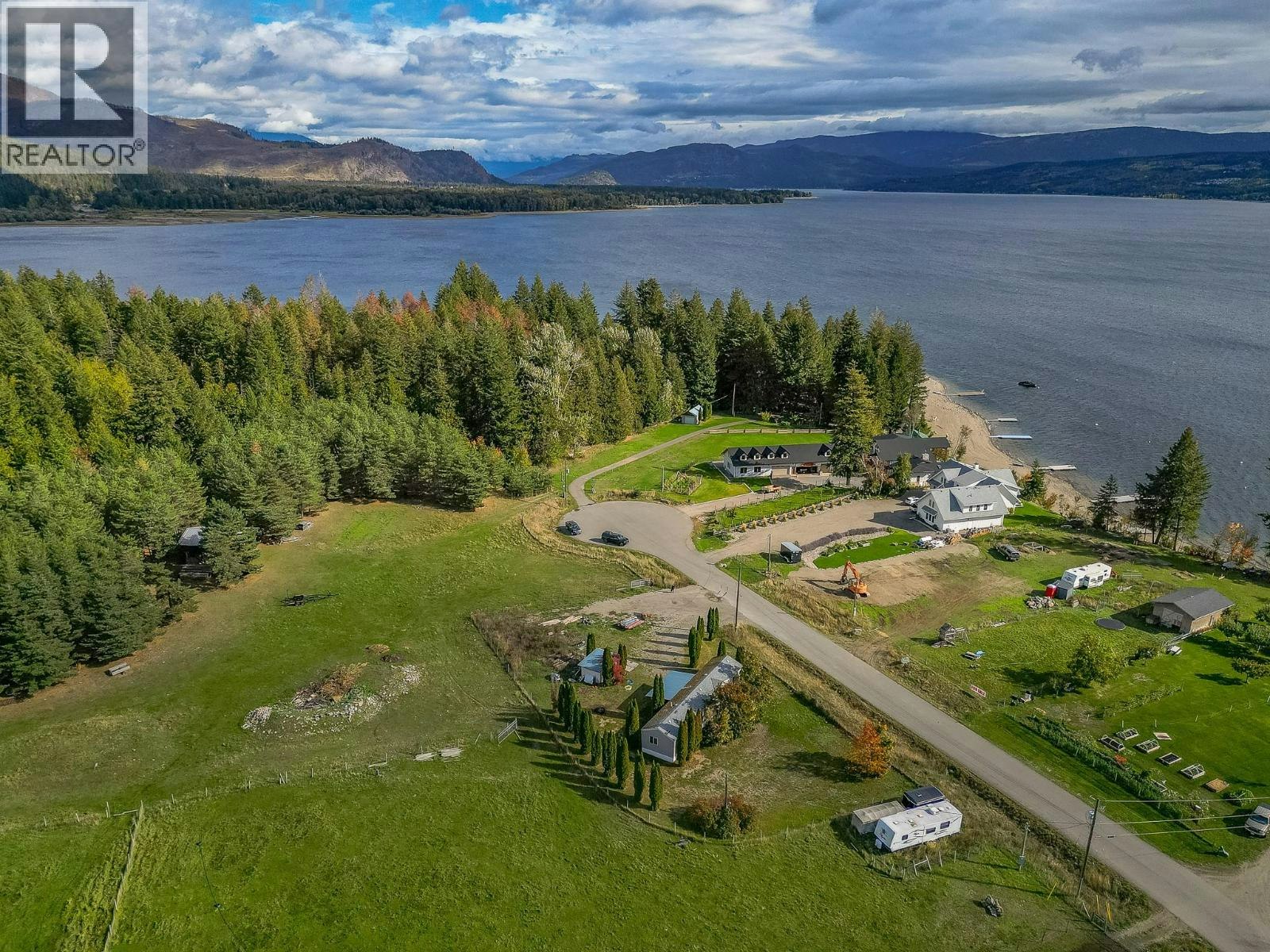 2841 Simpson Road, Lee Creek, BC, V0E 1M4 - 36