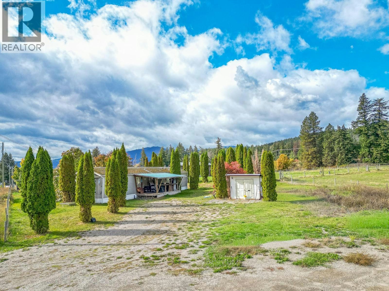 2841 Simpson Road, Lee Creek, BC, V0E 1M4 - 46