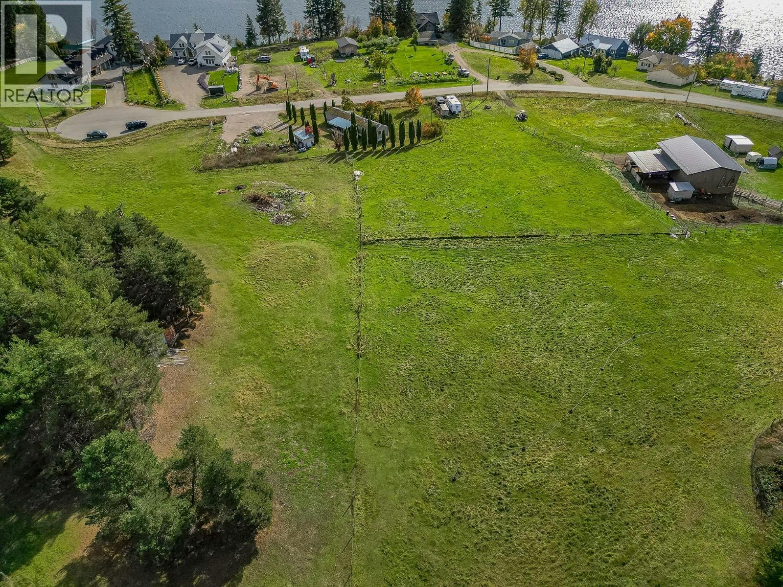 2841 Simpson Road, Lee Creek, BC, V0E 1M4 - 32