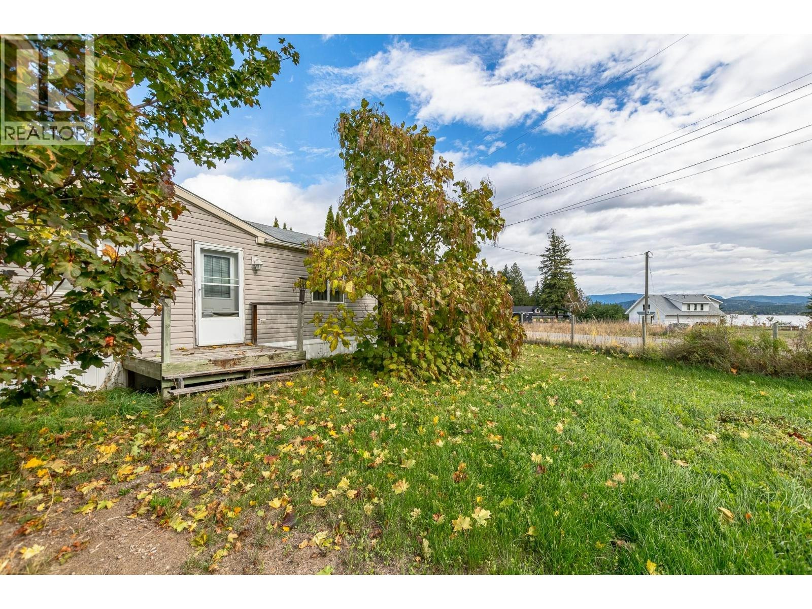 2841 Simpson Road, Lee Creek, BC, V0E 1M4 - 23