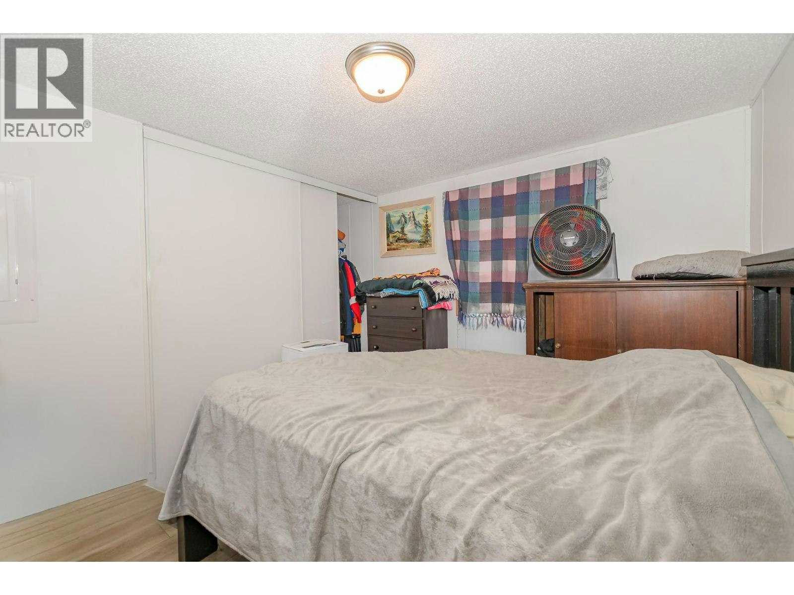 2841 Simpson Road, Lee Creek, BC, V0E 1M4 - 11