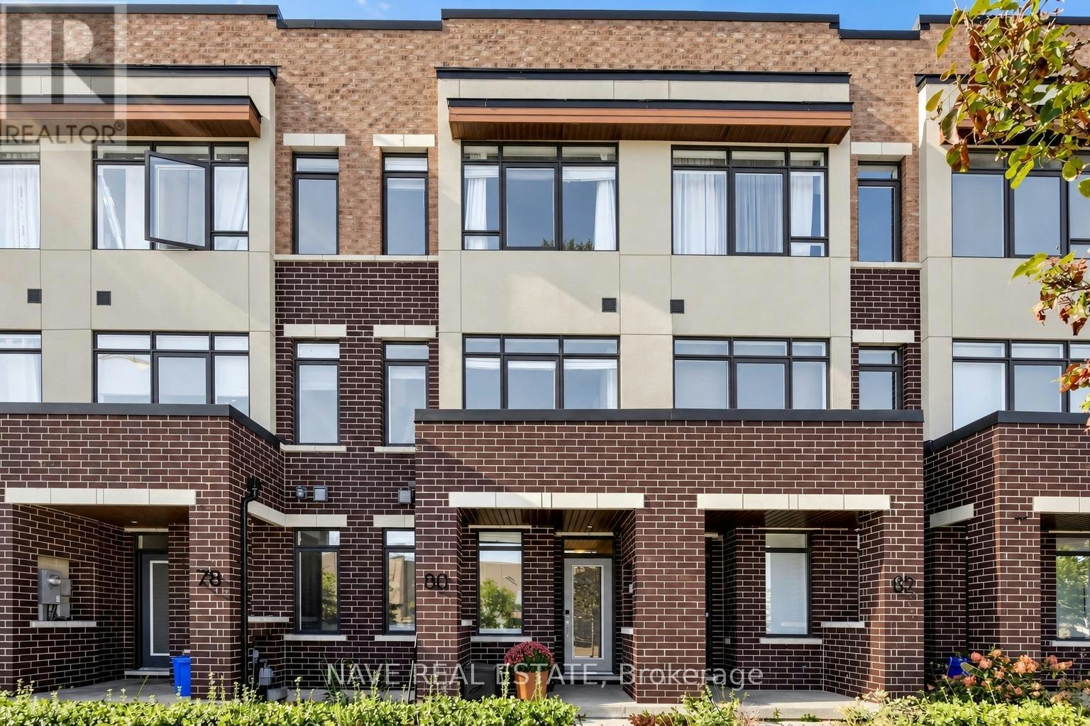 80 Troon Avenue, Vaughan, ON, L6A 4Z1