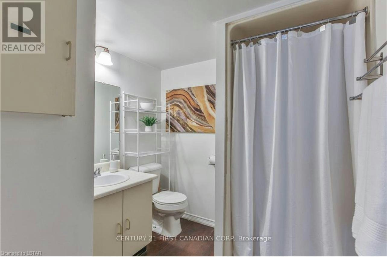 1703-323 Colborne Street, London, ON, N6B 3N8 - 9