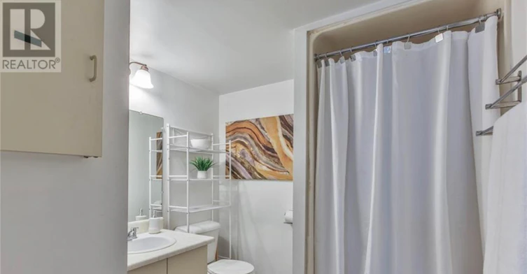 1703-323 Colborne Street, London, ON, N6B 3N8 - 9