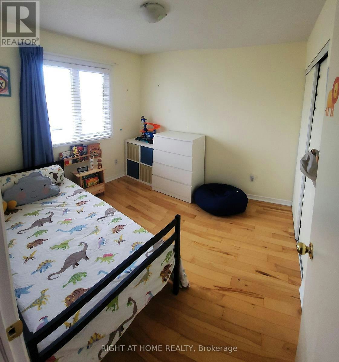 44 Burlington Crescent, Ottawa, ON, K1T 3K7 - 11
