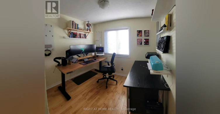 44 Burlington Crescent, Ottawa, ON, K1T 3K7 - 12