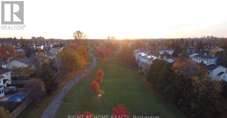 44 Burlington Crescent, Ottawa, ON, K1T 3K7 - 15