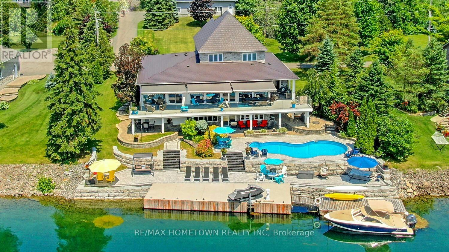201 Empire Hanna Road E, Cardinal, ON, K0E 1E0