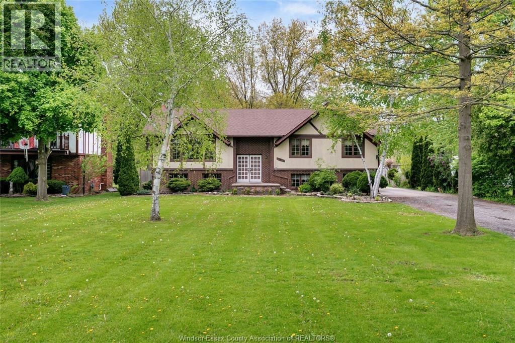 1156 Concession 2 Road North, Amherstburg, ON, N9V 3R3